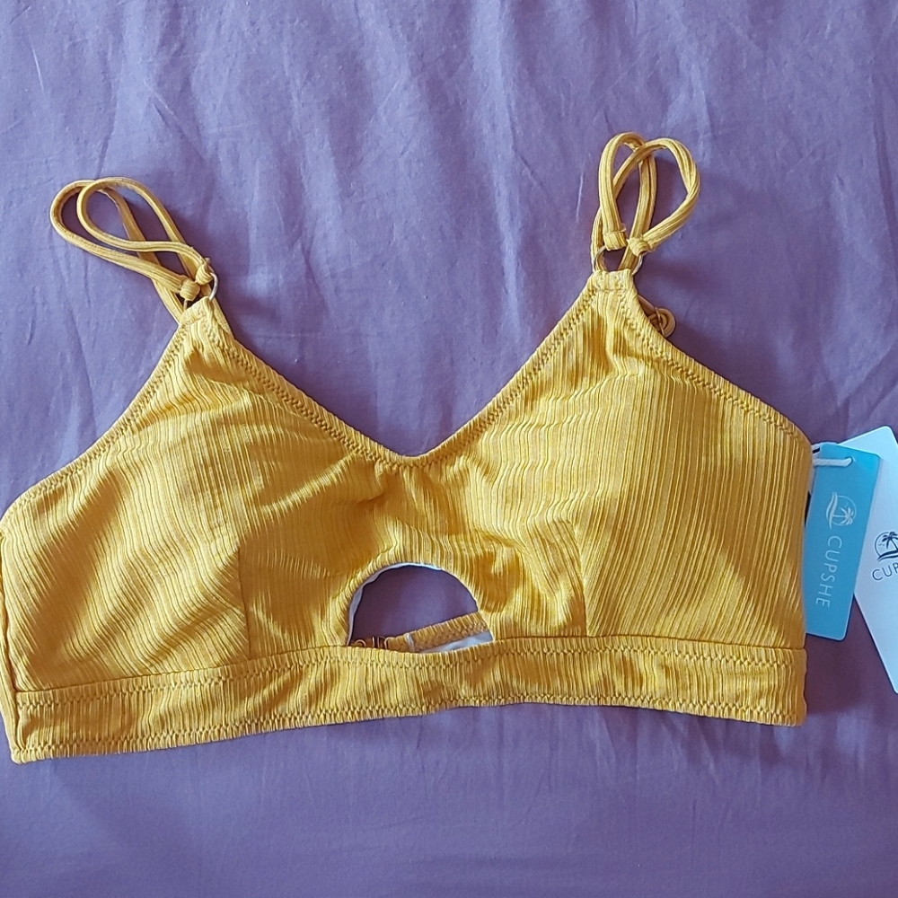 Swimsuit top